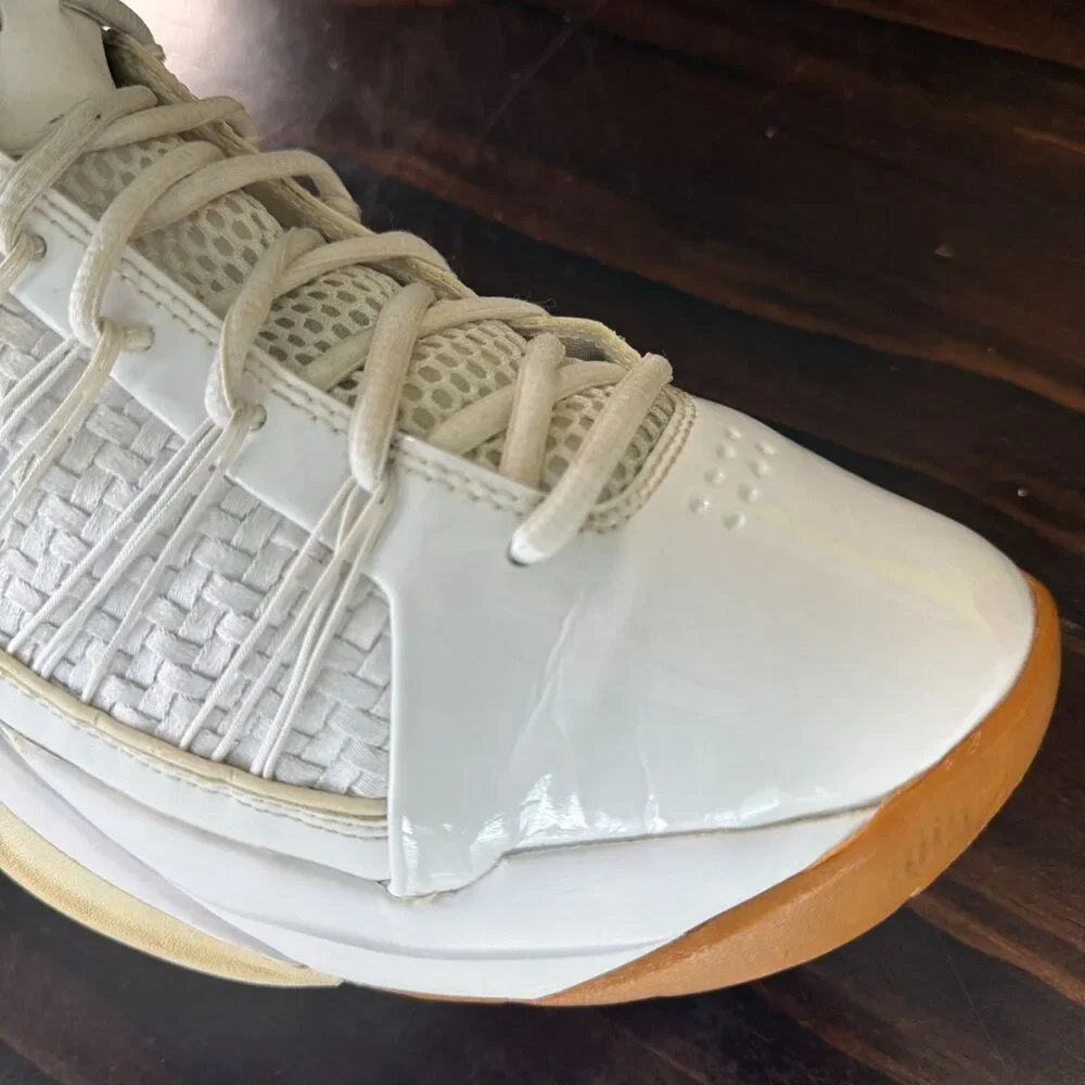 Nike Hyperdunk Lux White Gold Gum 2016 818137-100 Men's Sneakers Size 11